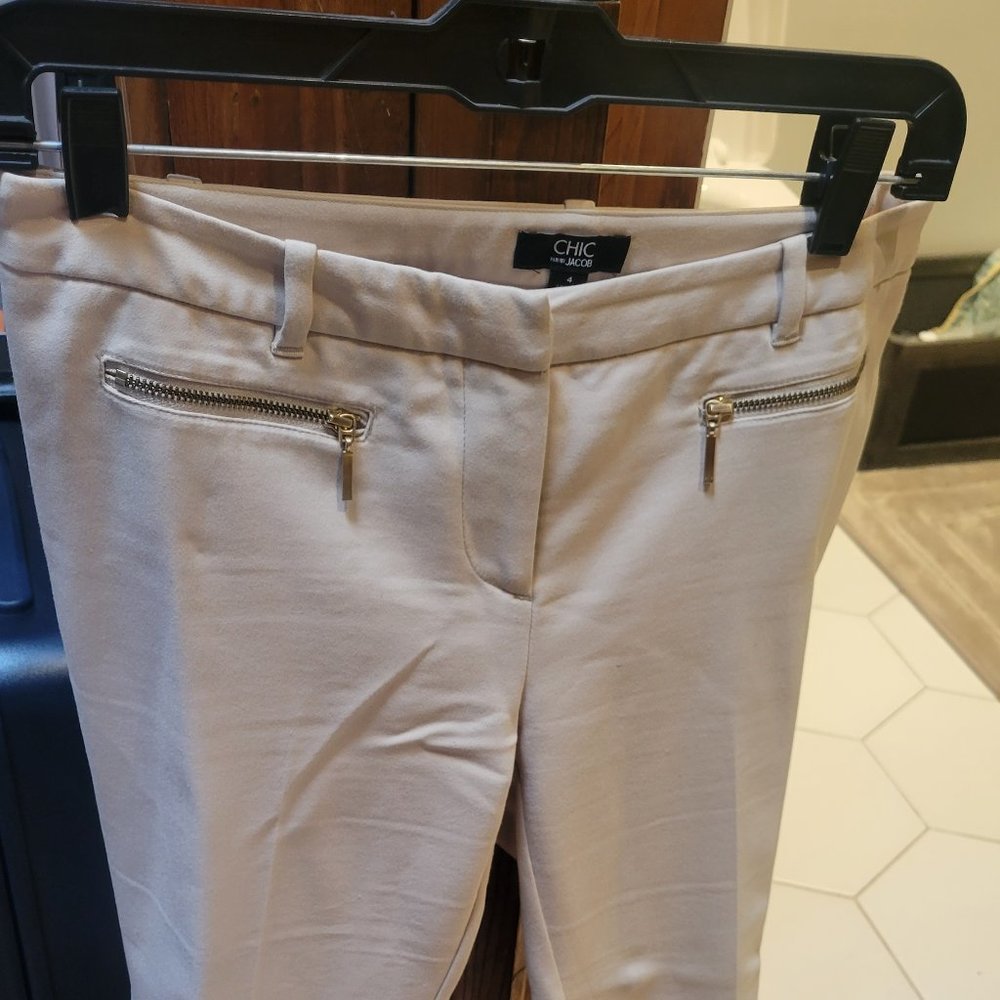 Chic Pants Size 4